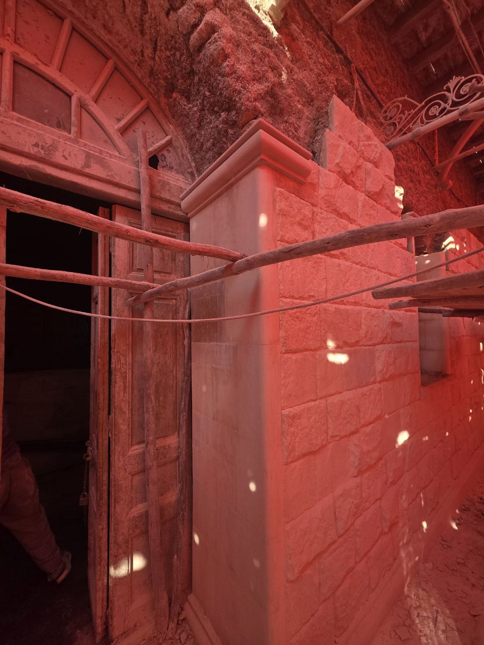 General view of  H H 